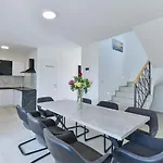 Holiday home Sunrise By Interhome Vodice