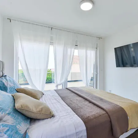 Sunrise By Interhome *