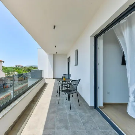 Holiday home Sunrise By Interhome *