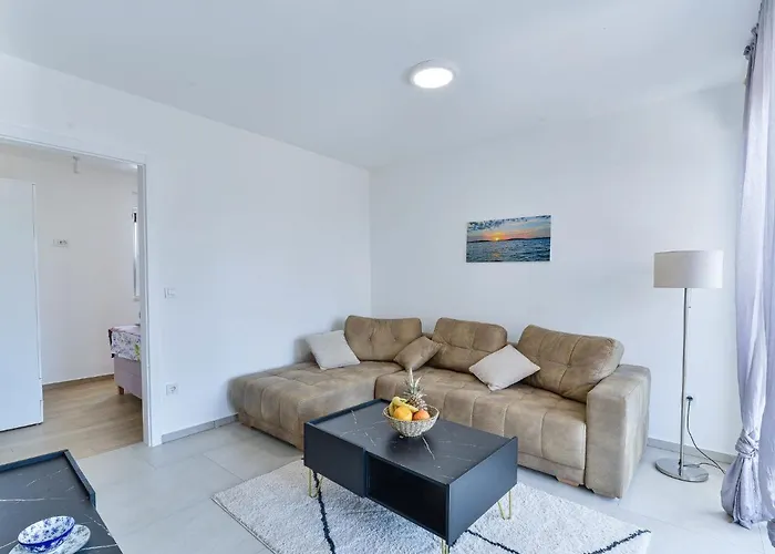 Sunrise By Interhome *