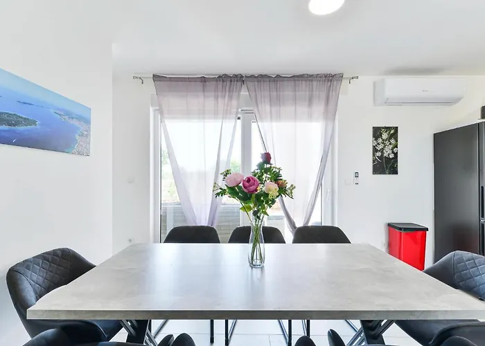 Sunrise By Interhome Vodice