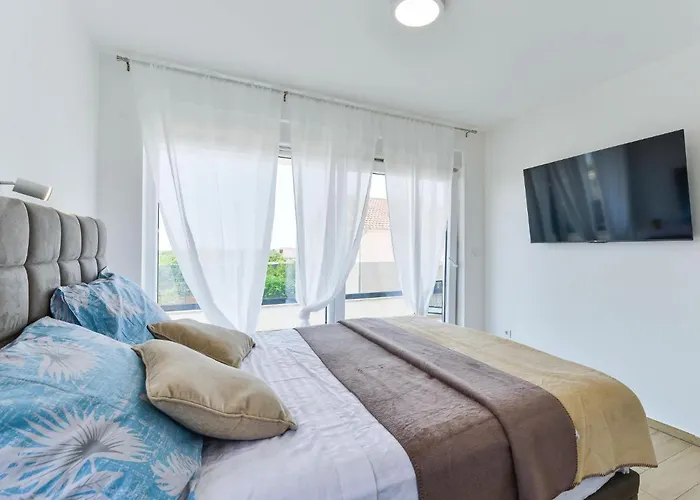 Sunrise By Interhome *