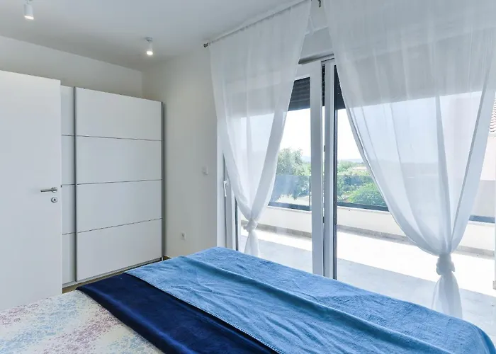 Sunrise By Interhome * Vodice