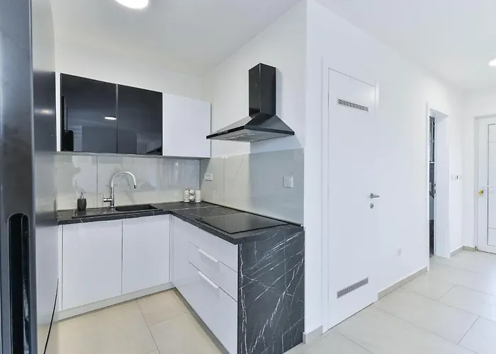 Sunrise By Interhome